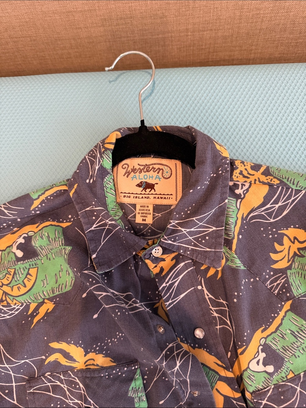 Western Aloha Navy Short-Sleeve Tropical Print Button-Down Shirt
